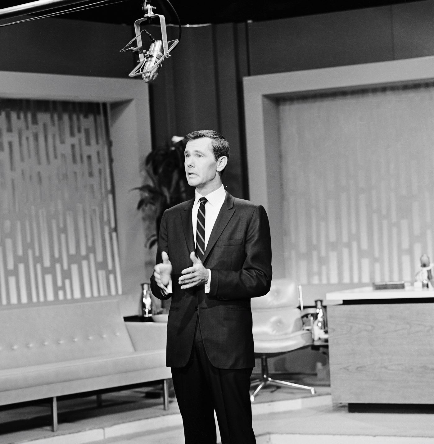 The Story of Late Night CNN Carson
